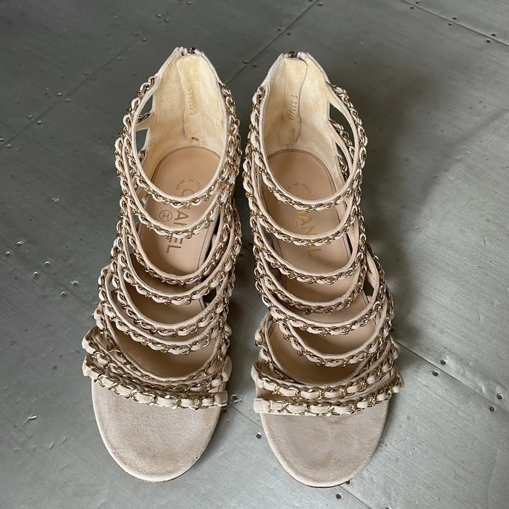 Chanel kid suede beige flat chain gold sandal RARE sz 38 $1750